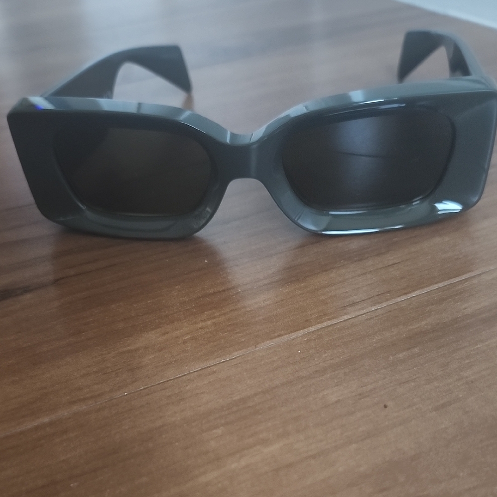 NWOT Versace Sunglasses MOD 4474-U 5491/73 52020 140 3N Dark Olive Dark Brown
